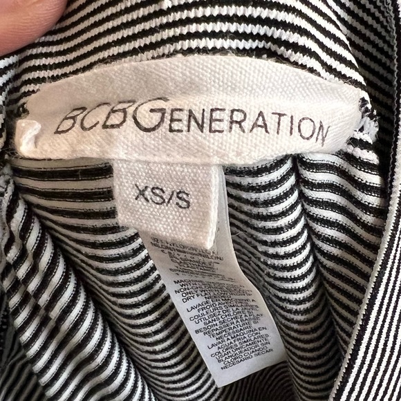 || BCBG || RIBBED STRIPPED PENCIL SKIRT || NAUTICAL || - Picture 3 of 5